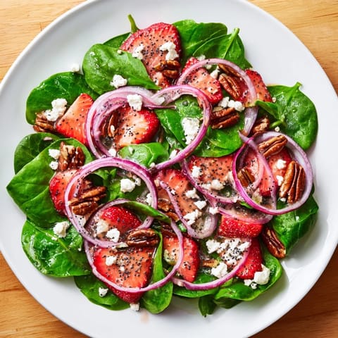 Spinach Strawberry Salad Delight